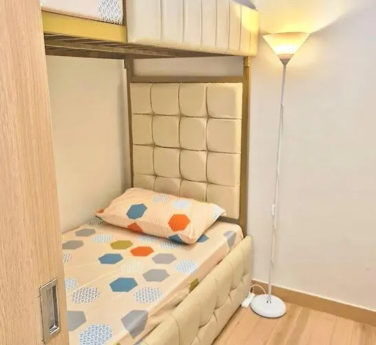 Trees 2 Bedroom Fully Furnished Unit *